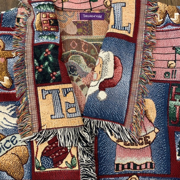 Christmas Woven Tapestry Coat size XL - Picture 10 of 15